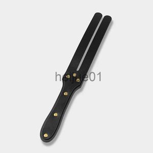 Bondage Bdsm Whip Riding Crop pour Horse Sex Pleasure Flogger Pagaie en cuir durable pour hommes Éperons légers pour chevaux Accessoires sexuels x0928