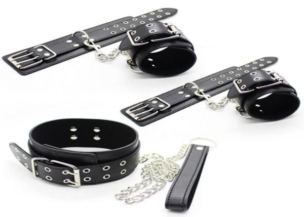 Bondage Slave Sex Produits Pu Leather Collier de chien Hand Tourne Cheppaute Cuffs Contrraintes Fetish Adult Games Couples Toys for Women Men G1689638