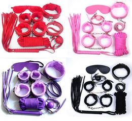 Bondages 7Pcsset Kit de bondage Fétiche BDSM Jeu de rôle Menottes Fouet Corde Bandeau Ball Gag BlackRedPinkPurple Slave Bondage 7992756