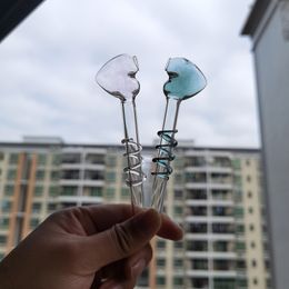 Bongs Pyrex Pipe En Verre Forme De Coeur 4,8 pouces Avec Anneau Fileté Outil De Fumée De Haute Qualité Pour Bong Dab Rig Brûleur À Huile Fumer Narguilé Astuce