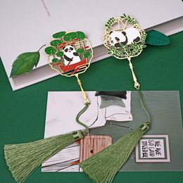 Marque-page Panda en métal, marque-page créatif à franges en laiton pour livre d'animaux, cadeaux pour enseignants, fournitures scolaires et de bureau, papeterie Kawaii