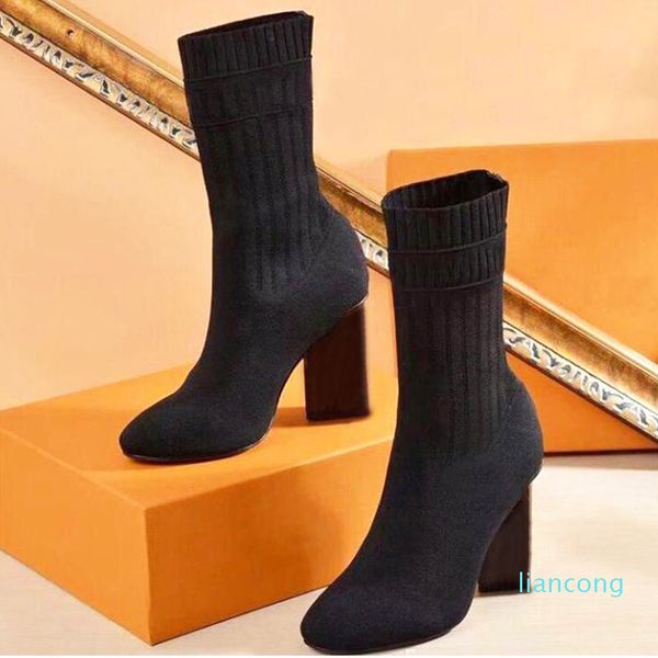 Bota Zapatos de mujer Tacones altos Otoño Invierno Calcetines Moda Sexy Diseñador de punto Diseñador alfabético Señora Letra gruesa Tamaño grande 35-42 Us5-Us11 Tener B