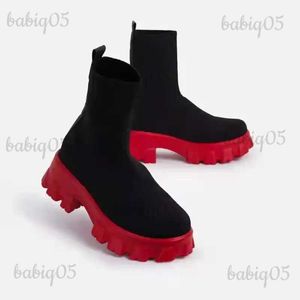 Botas 2021 otoño invierno nuevo par calcetines zapatos mujeres suela gruesa casual tamaño grande red rojo punto botas cortas mujeres botas de mujer T231118