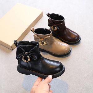 Bottes 2021 hiver grands enfants mode avec métal et arc filles solide noir PU imperméable enfants cheville goutte