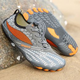 Boots 2021New Men Aqua Chaussures Chaussures de plage sèches rapides Femmes Breakables Sneakers Bare Bare