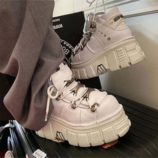 Botas 2022 Fashion New Heavy Metal Platform y High Top Shoes for Women Punk Leather Goth Dark Biker botas