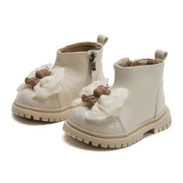 Boots 2022 Nouveaux bottes de bébé automne en cuir pour enfants pour enfants Boots papillon