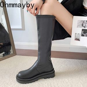 Boots 2022 Plateforme Femmes Long Pu Leather dames Zipper Knight Flats Chaussures Fashion Winter Heel High-High Botas Femininas Y2210