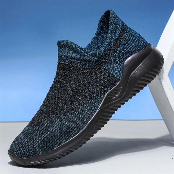 Boots 2022 Sneakers d'été Man Breathable Chaussures pour hommes Light Mens Casual Shoe tenis Men Chores Loafers Plus Size Eu 47 Zapatillas Hombre