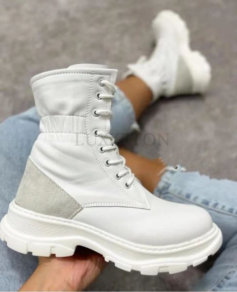 Boots 2022 Boots de combat Boots Femmes Pu Leather cheville punk chaussures gothiques mode Lace Up Up Black Motorcycle courte femme