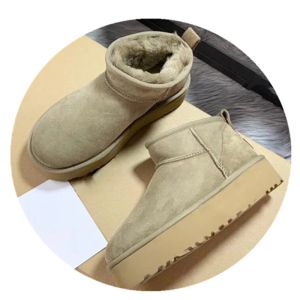 Laarzen 2022 Winter Snow Boots Dikke Dikke Dameslaarzen Echte schapenvacht Wol Woler Ladies Verhoogte schoenen platform Luxur