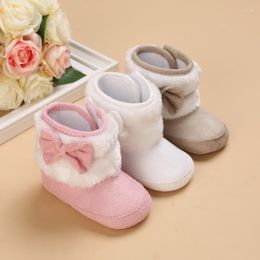 Laarzen 2023 merk baby geboren baby peuter boy girl soft sole bloem boog wieg schoenen warme prewalker 0-18m