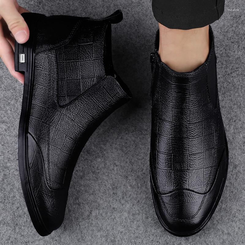 Boots 2023 Fashion Winter Men Genuine Leather Work Shoes For Warm Plush Comfortable Black Brown Waterproof Ankle Male
