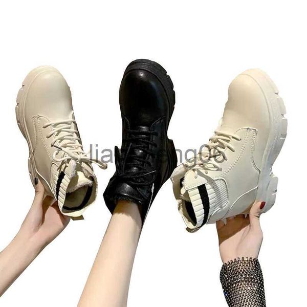 Botas 2023 Moda Mujer Botas Zapatos de plataforma Negro Blanco Fresco Bota de motocicleta Zapato de cuero Entrenadores deportivos Zapatillas de deporte Tamaño 35-40 Alta calidad x0907