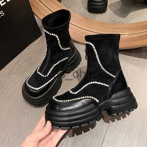 Boots 2023 Nouveaux bottes Crystal Chelsea Fashion Femmes Chaussures Mid Talons Ankle Motorcycle d'hiver Boots Snow Goth Gladiator Botas Ladies J230811