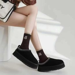 Laarzen 2023 Nieuwe Winter Vrouwen Korte Pluche Warme Snowboots Vrouwen Mode Casual Schoenen Suede Korte Pluche Enkellaarsjes Flats Platform Schoenen T231023