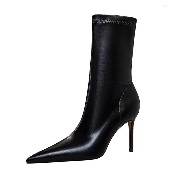 Bottes 2023 Spring High Quality Pu Leather Femmes pointues Pompes à orteils Talons Fashion Ladies Party Chaussures Taille 34-43