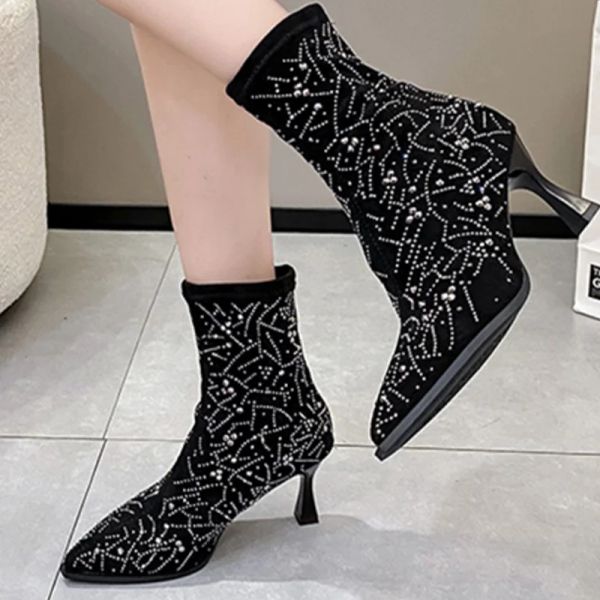 Bottes 2023 Hiver Nouveau cristal en daim Femmes de cheville Boots Chunky Chelsea Boots pointé Toe Goth Mujer Pumps Botas High Heels Chaussures