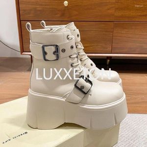 Bottes 2024 Marque Style Gothique Plateforme Vampire Cosplay Femmes Mi-mollet Hiver Coins Confortables Chaussures De Moto