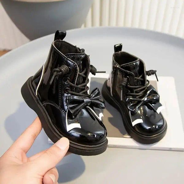 Botas 2024 Girls Drop Bow Zipper Fashion Children Casual Gran Bretaña Lolita Lolita Chic Link Kids Leather Zapatos