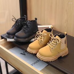 Boots 2024 Plat-Match Color All-Match pour les enfants Spring automne garçon enfant Boot préscolaire Black Jaune Casual Shoes G12226
