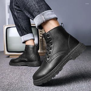 Bottes 81 et chaussures d'automne Mens Hiver High-Top Fashion All-Match Leather Men's Casual Trendy Motorcycl 11