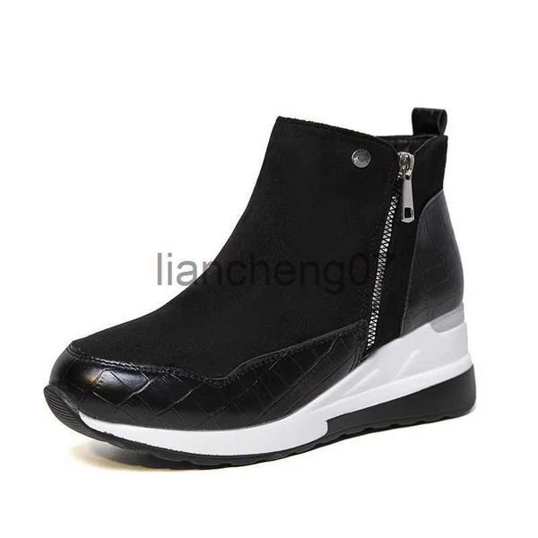 Bottes Bottines Femmes Chaussures Europe 2022 Nouvelle Taille Plus 43 Automne Hiver Mode Moto Bottes Coins Haut Baskets Femmes Chaussures x0928