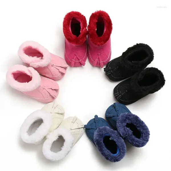 Bottes Arrivée Toddler Baby Girl Chaussures Cribe douce Sole Sole Cuir Papillons nés Kid Babe Babe Winter Warm Snow