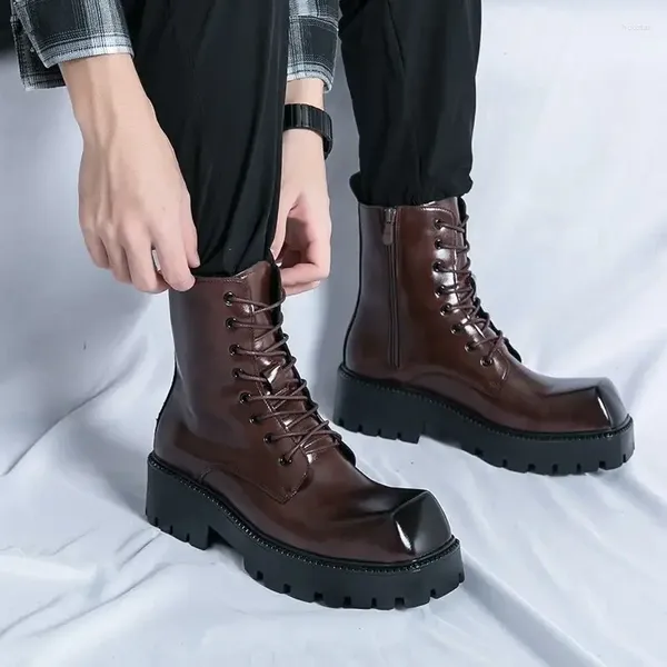 Botas de otoño e invierno estilo motocicleta hombres británicos fondo grueso guapo trabajo moda casual zapatos de cuero de alta calidad