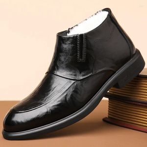 Botas Zapatos de otoño para hombres Cuero Casual Estilo británico Tops altos Vestido de negocios Invierno Cálido Hombre de felpa