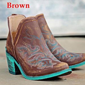 Bottes Automne Hiver Casual Western Cowboy Cheville Femmes En Cuir Cowgirl Boot Court Cosaques Botas Talons Hauts Chaussures Mujer 221207