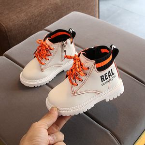 Boots Automne Hiver Enfants imperméables Baby Baby Sneaker Kids Snow Boys Filles Girls Casual Chores 220915