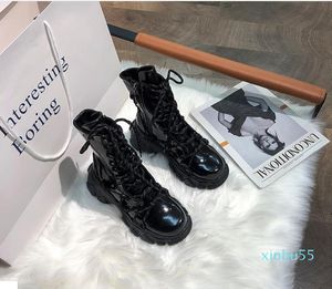 Laarzen zwart punk stijl platform vrouwen enkel mode dwarsriem chunky hakken vrouw waterdichte PU lederen schoenen