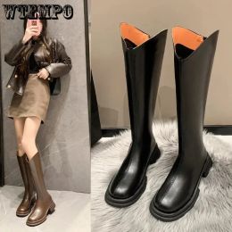 Boots Noir Vtube Pu Leather Boots Femme Loose Lot Long Talle carré talon épais semelle arrière Renue arrière Te Round Fashion Corée Automne Hiver