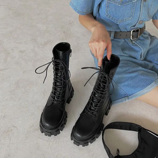 Boots Boots Boots Fashion Cuir en cuir automne d'hiver chaussures de plate-forme gothique de caoutchouc Harajuku chaussures décontractées blanches