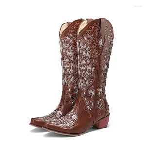 Bottes BLXQPYT Cowboy Noir Marron Cuir Chaussures d'hiver Rétro Hommes Femmes Brodé Western Unisexe Chaussures Botas 0999