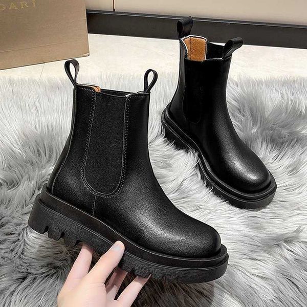 Botas Botas Mujer 2022 Otoño Nuevas botas de mujer Botas Chelsea Zapatos negros Botines de moda Botas con plataforma sin cordones Zapatos de mujer AA230406