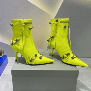 Laarzen Cagole lamsleer Enkelband gesp verfraaid schoenen met rits puntschoen naaldhak mode ontwerper laarsjes luxe schoen voor