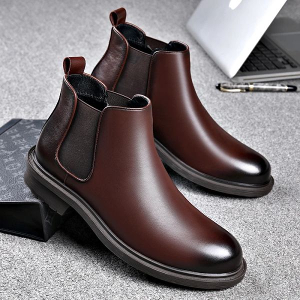 Botas Boots Chelsea Estilo de negocios para hombres Corte bajo genuino Cuero de un solo paso Tubo de humo Elevado Martin de cuero suave con plataforma de lujos