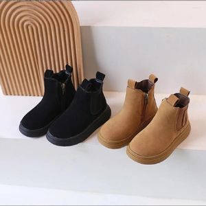 Botas para niños Little Yellow 2024 Otoño/Invierno Edición coreana Color sólido Moda para niñas Caballo Botas individuales para niños