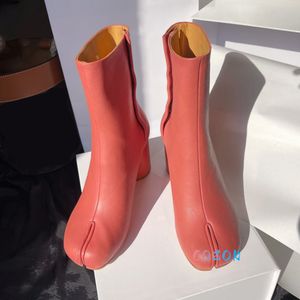 Boots Classic Pink Split Toe Round Heel Buckle enkel Echte lederen vrouwen S High Booties Quality Shoes 230812