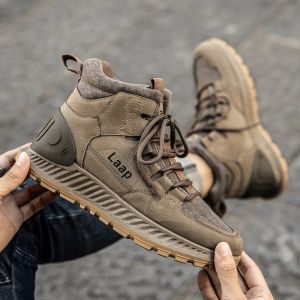 Bottes Cork Automne et hiver Men High Top Outdoor Outdoor Casual Sneaker Tous Match Retro Randing Boots Boots confortables et chauds Martin