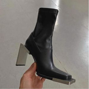 Laarzen Dat 2021 Herfst Winter Fashion Casual Hoge Hak Terug Rits Vierkante Hoofd Vreemde Stijl Dunne Lederen Schoenen Dames SG112