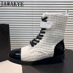 Bottes Designer Marque Laine Cheville Chaussures Plates Talon Rond À Lacets Moto 2024 Piste Chaussettes Chaudes Botte 231121