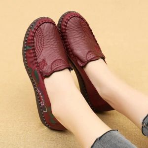 Boots Designer Chaussures de conduite des mocassins plissés floraux pour femmes
