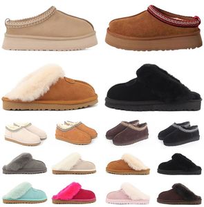 Bottes Designer Pantoufles Châtaigne Fourrure Diapositives Peau De Mouton Shearling Tazz Mules Femmes Hommes Ultra Mini Plateforme Chaussures À Enfiler Daim Supérieur Confort Automne Hiver Seakers