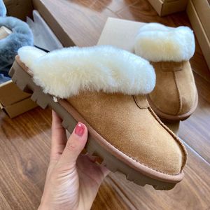 Bottes Designer Tasman Pantoufles Châtaigne Fourrure Diapositives En Peau De Mouton Shearling Mules Femmes Hommes Ultra Mini Plate-Forme Chaussures Daim Confort Automne Hiver uggity taille001