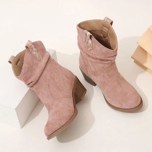 Botas Dusty Pink Faux Suede Western para niñas Slip de calidad premium en botines para niños Diseño de marca para niños Botas largas de punta 231216