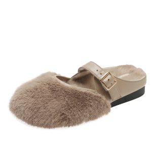 Bottes Chaussures de femme élégante Slippées d'hiver Four Tabi Tabi Home Meuve Moule duveteuse Mules Luxury Slipper House Indoor Satin Mary Automne Luxury