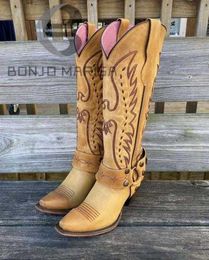 Bottes Brodé Western pour Femmes Cowboy Vache Filles Grande Taille 46 Punch Chaussure Chunky Talon Genou Haute Rivet Chaussures De Mode 220901